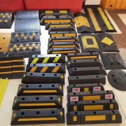 西安哪里有交通設(shè)施批發(fā)廠(chǎng)家？西安交通設(shè)施批發(fā)市場(chǎng)？